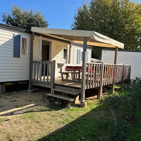Mobilhome Chez Sylvie 펜션 아르젤레쉬르메르