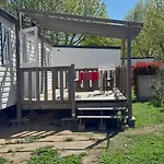 Semesterbostad Mobilhome Chez Sylvie